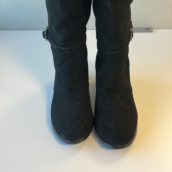Gabriella Rocha Suede Knee High Boots - Picture 4 of 5